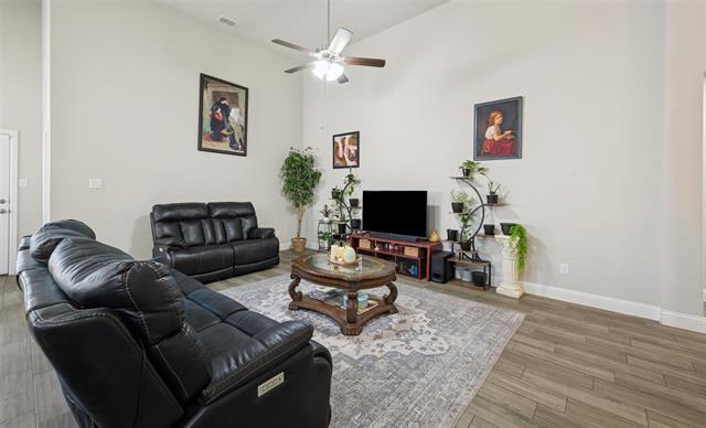 Building Photo - 11500 Royston St