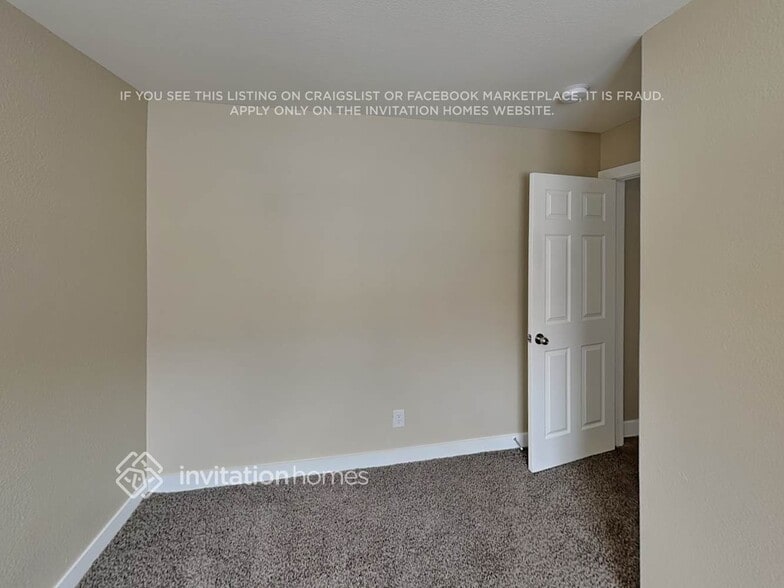 Building Photo - 1613 Fig Palm Ct