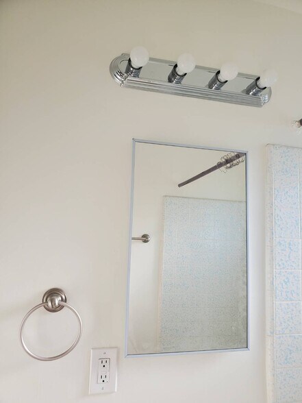 Vanity light and medicine cabinet - 4138 Redondo Beach Blvd