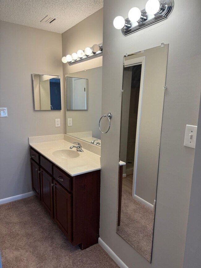 Building Photo - Campus East Townhomes