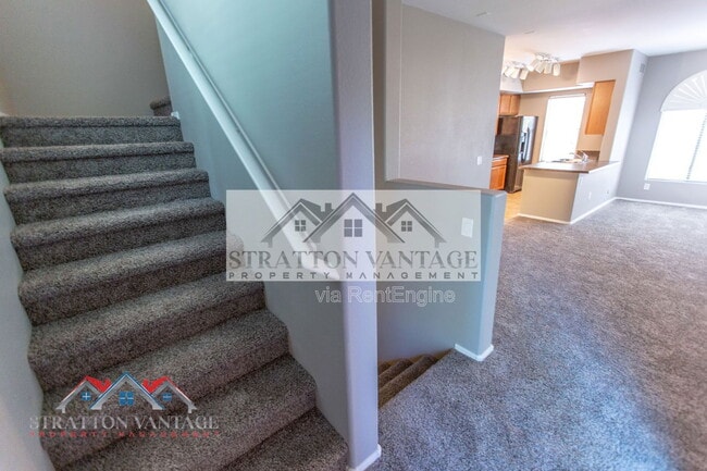 Building Photo - 900 S 94th St