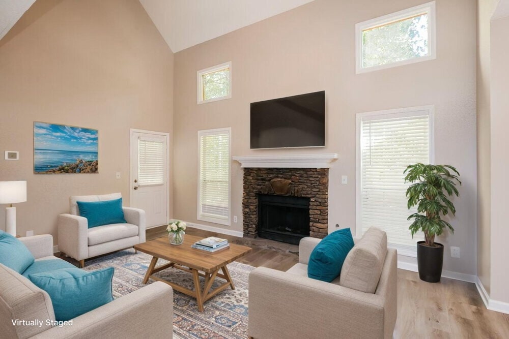 Building Photo - 2627 Windage Dr SW