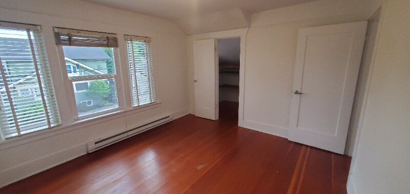 Building Photo - 4703 Fremont Ave N