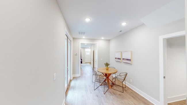 Building Photo - 3 bedroom 2.5 bath at Milltown @ the South...