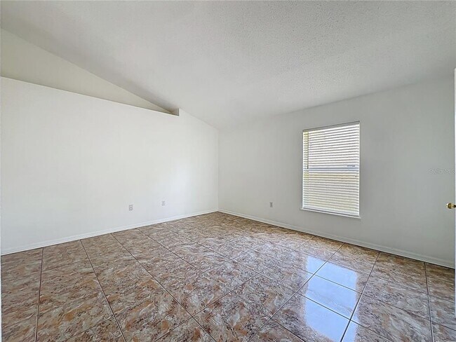 Building Photo - 3155 Atwater Dr