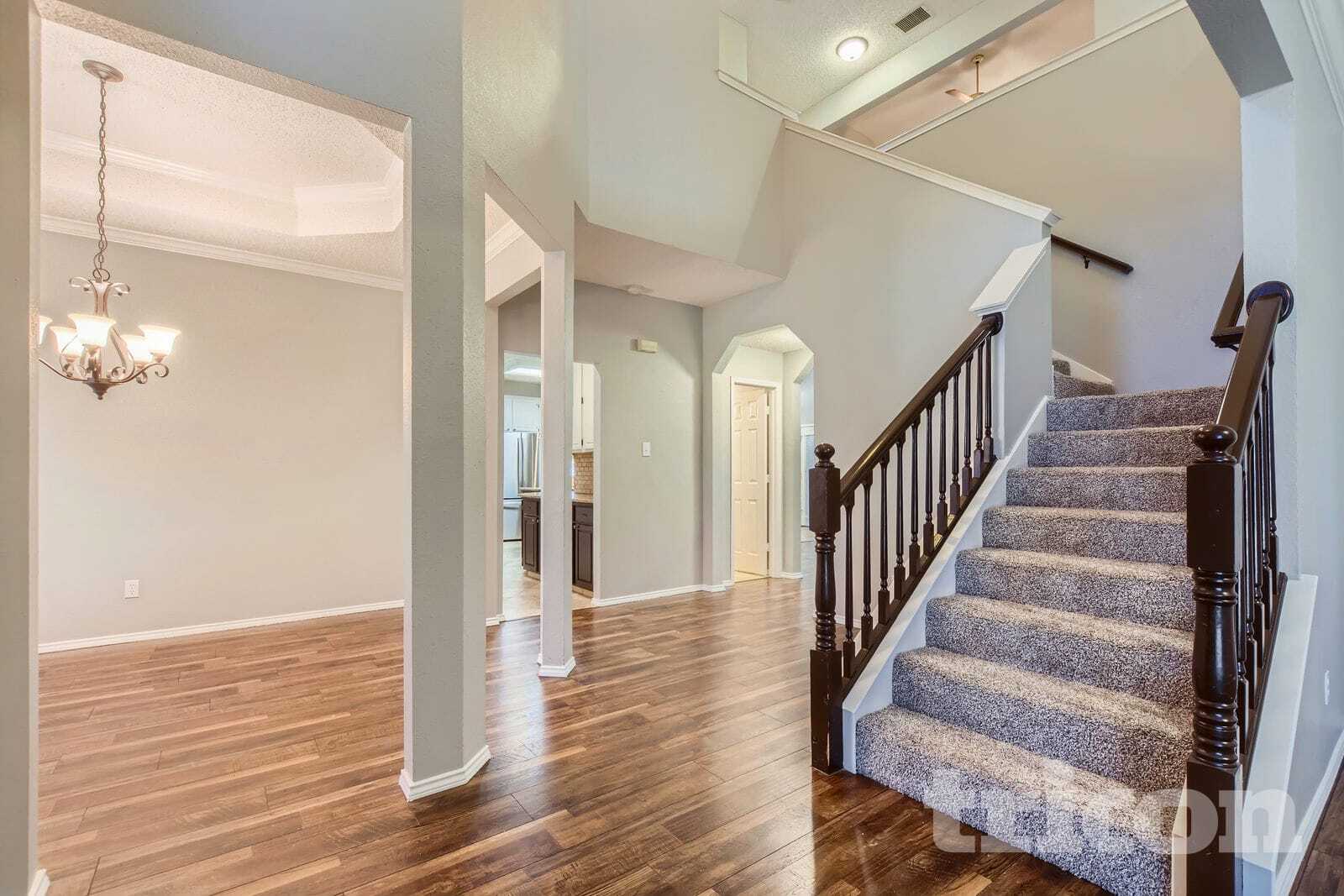 Building Photo - 4649 Devonshire Dr