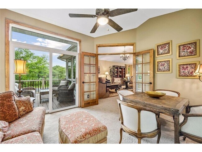 Building Photo - 18464 Farmstead Cir