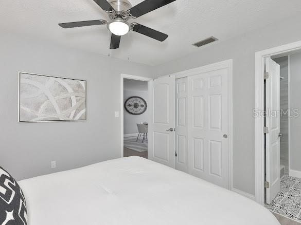 Building Photo - 6206 S Adelia Ave