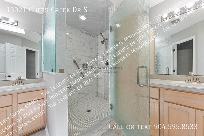Building Photo - 13021 Chets Creek Dr S