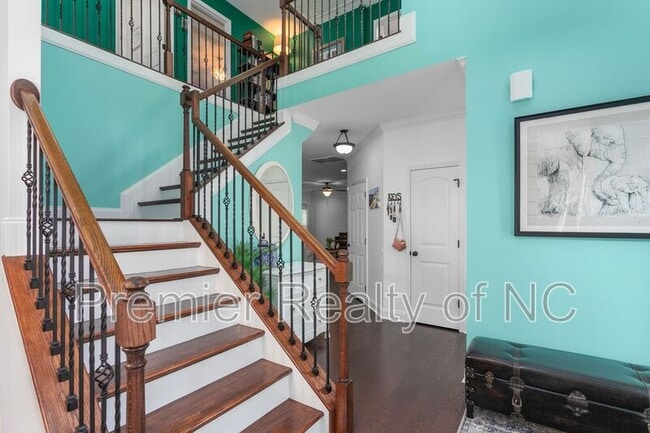 Building Photo - 1103 Magenta Way