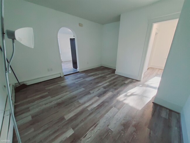 Building Photo - 2 br, 2 bath Condo - 38 Pine Hill Ave Apt 2