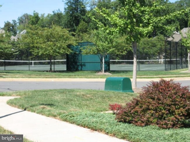 Building Photo - 4041 Royal Lytham Dr