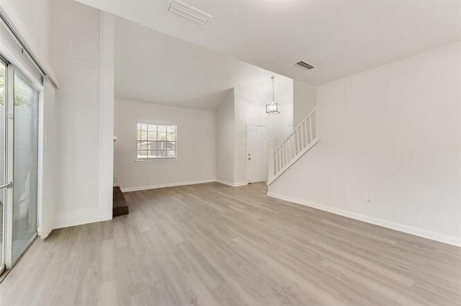 Building Photo - 1112 Terrace Trail