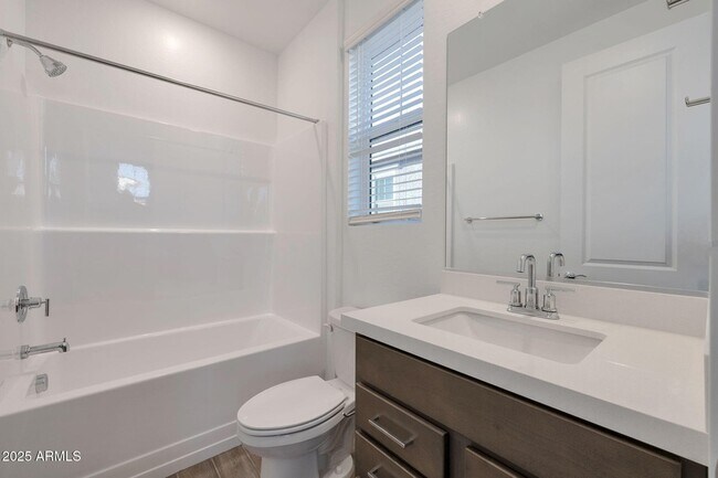 Building Photo - 2468 W Rowel Rd