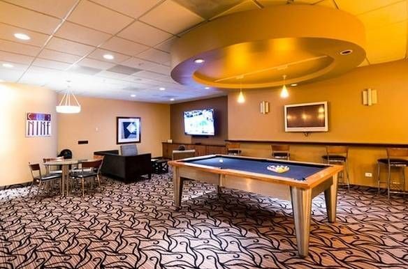 Party Room - 545 N Dearborn St