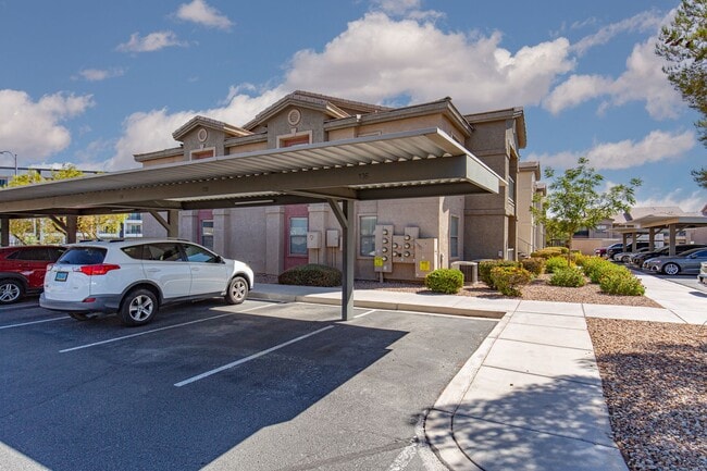 Building Photo - 8000 W Badura Ave