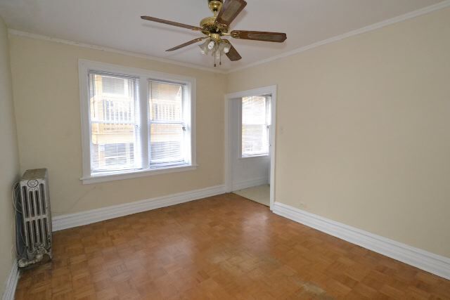 Building Photo - 653 W Belmont Ave