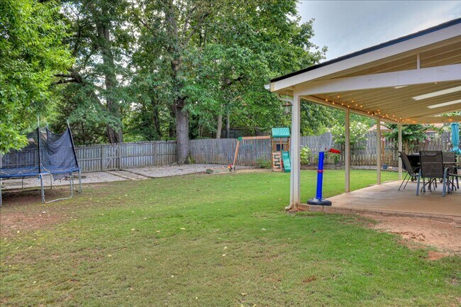 Building Photo - 1156 Parkside Trail