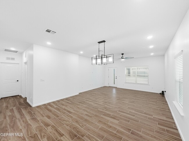 Building Photo - 15113 Ambition Ave