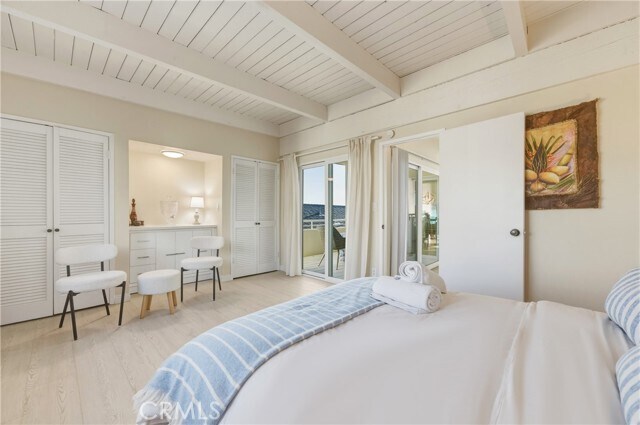 Building Photo - 883 Katella St