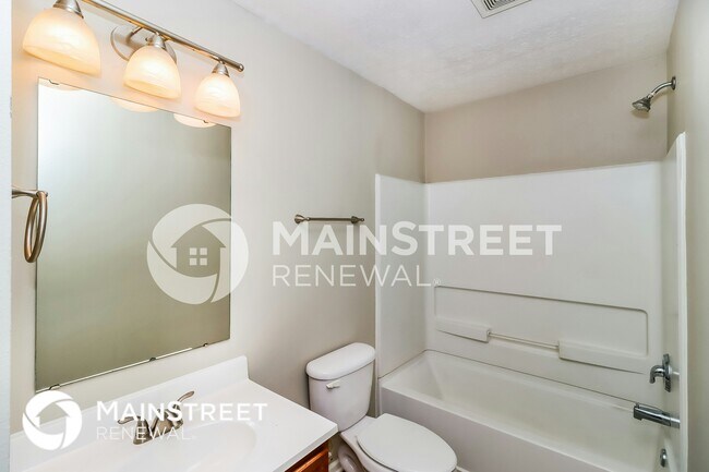 Building Photo - 11104 Northwoods Forest Dr