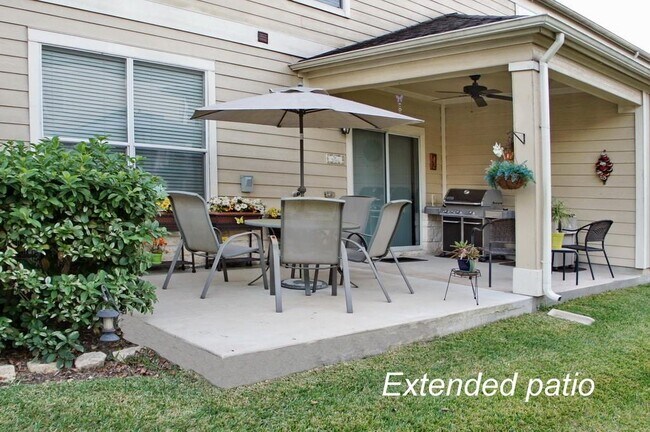 Building Photo - 13600 Breton Ridge St