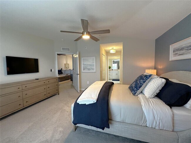 Building Photo - 14241 Heritage Landing Blvd