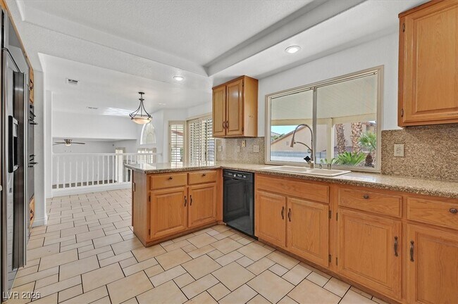 Building Photo - 9123 Fawn Grove Dr