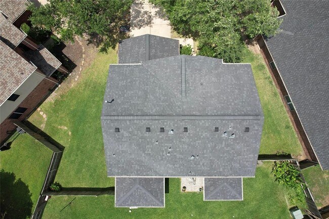 Building Photo - 2206 Rocky Hollow Ln