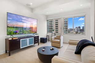 Building Photo - 10501 Wilshire Blvd