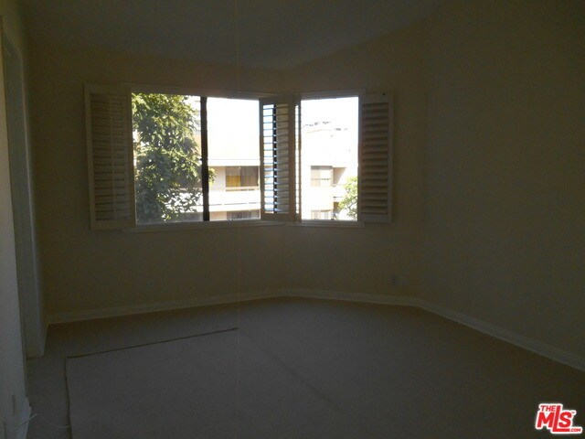 Building Photo - 2131 Century Park Ln