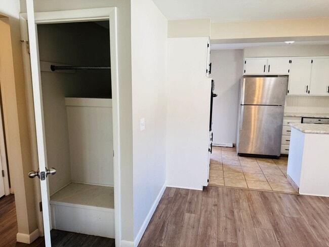 Building Photo - Dog Friendly 4 Bedroom - Billings West End