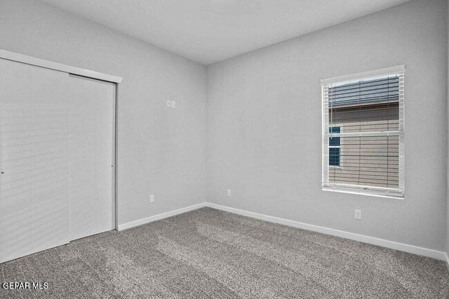 Building Photo - 11492 Summer Dr