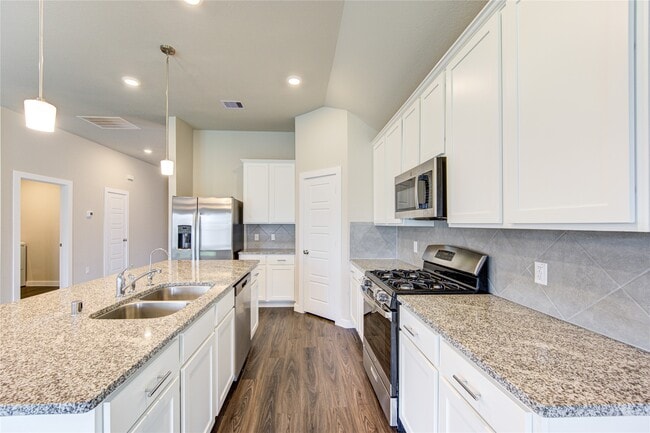 Building Photo - 7639 Tramontana Ln