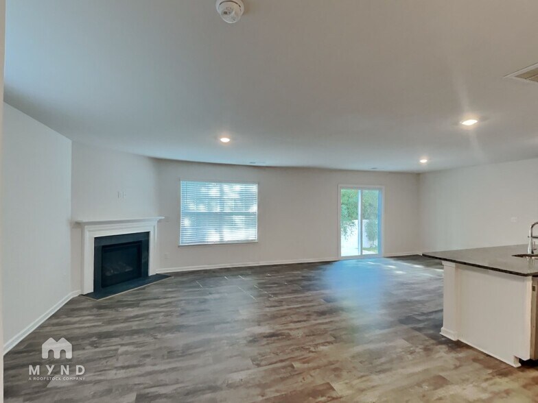 Building Photo - 5609 Harrison Trace Dr