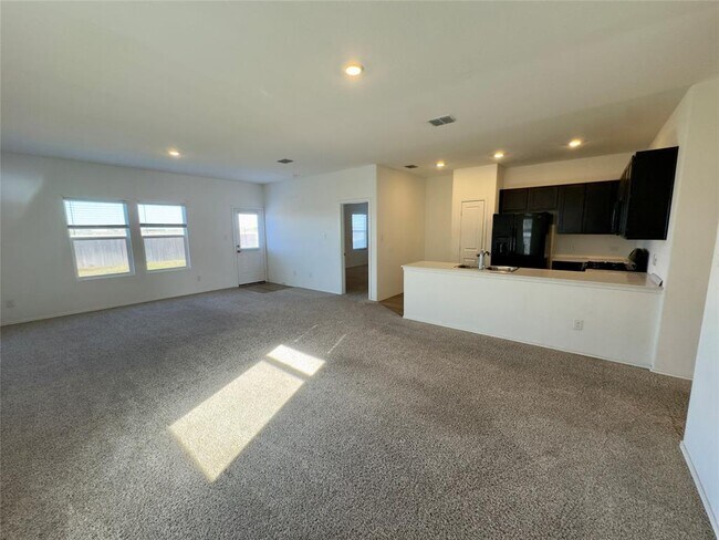 Building Photo - 511 Halfmoon Dr