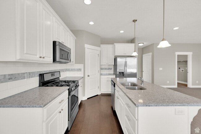 Building Photo - 931 S 2040 W