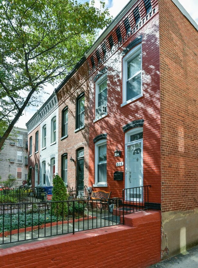 Building Photo - 241 Massachusetts Ave NE