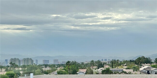 Building Photo - 10637 Turquoise Valley Dr