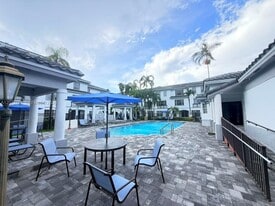 Building Photo - 701 SW 148th Ave