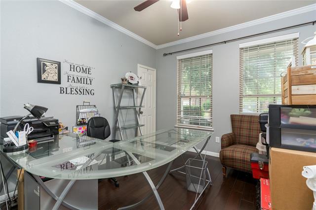 Building Photo - 5804 Pebble Ridge Dr
