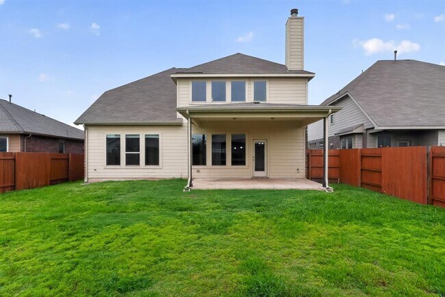 Building Photo - 348 Vista Gardens Dr
