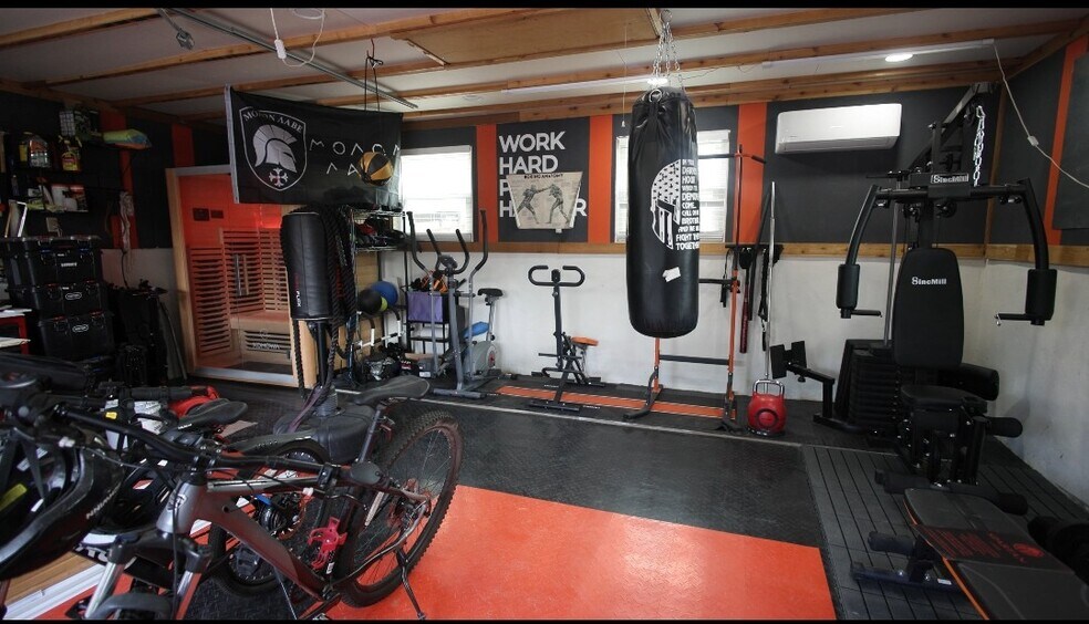 Weight Equipment - 205 E Nakoma