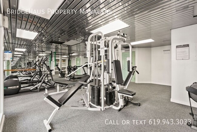 Building Photo - 655 Columbia St