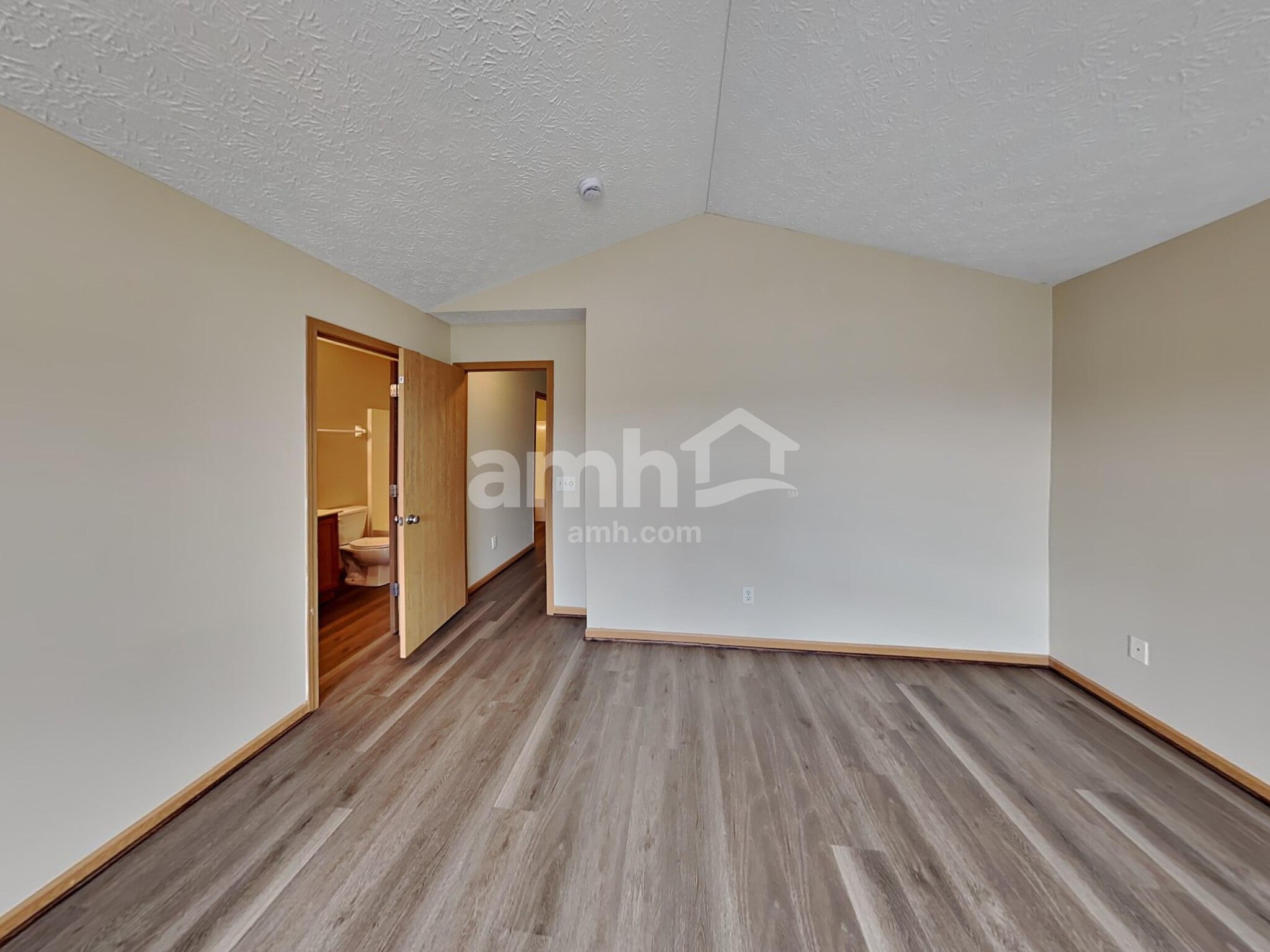 Building Photo - 3945 Trailside Blvd