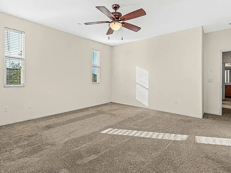 Building Photo - 27580 Darrington Ave