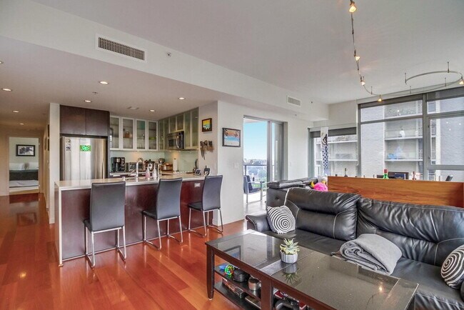 Building Photo - Skyline Views & Sophisticated Corner Living at Aria in Cortez Hill