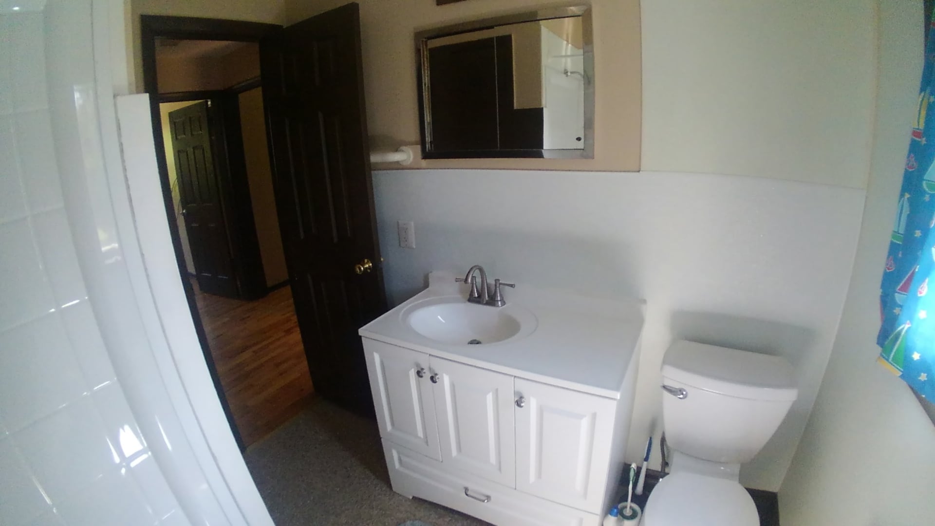 Bathroom - 1536 Linden St