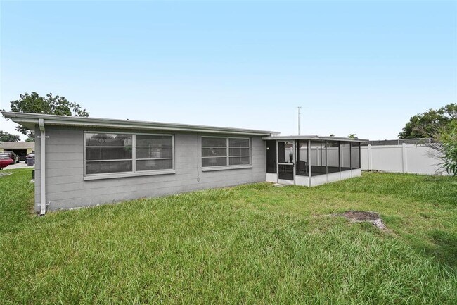 Building Photo - 3524 Cincinnati Dr