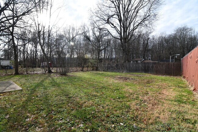 Building Photo - 9002 Whippoorwill Rd